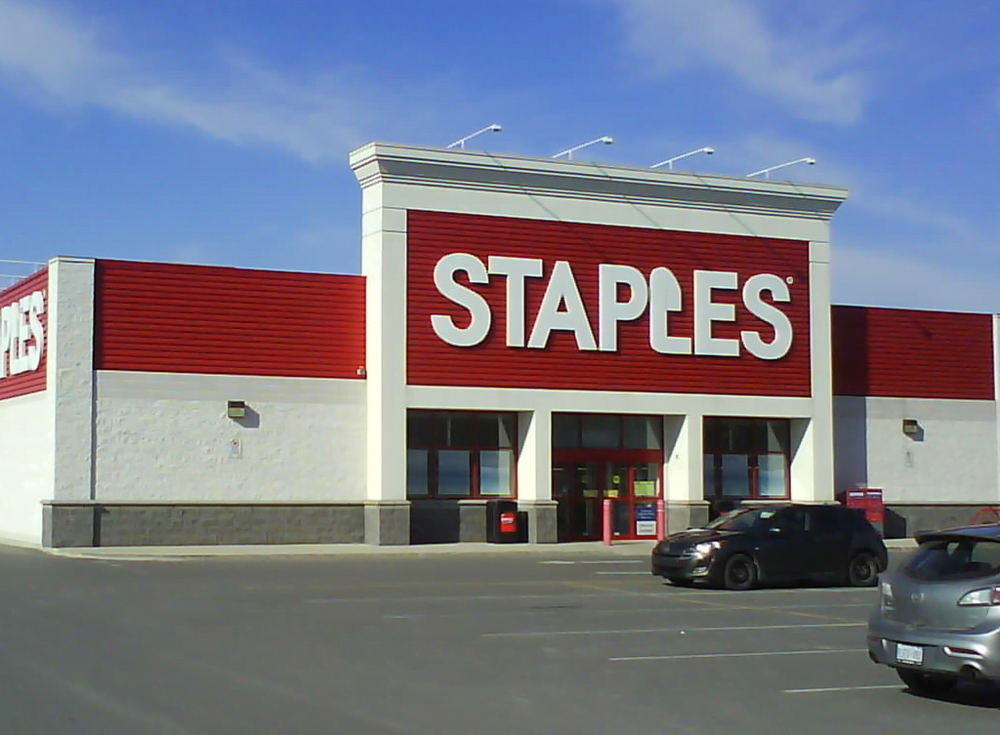Staples to lay off 1,500 employees in North American stores - wide 5