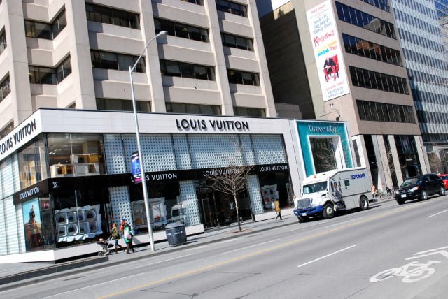 Louis Vuitton Toronto Bloor Street, 150 Bloor Street West, Toronto, ON,  Clothing Retail - MapQuest