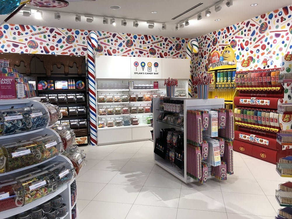 Dylan S Candy Bar Enters Canada With 1st Store Location