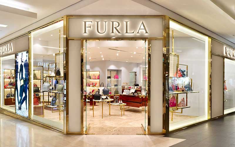Furla Plans to Enter Canada with Stores