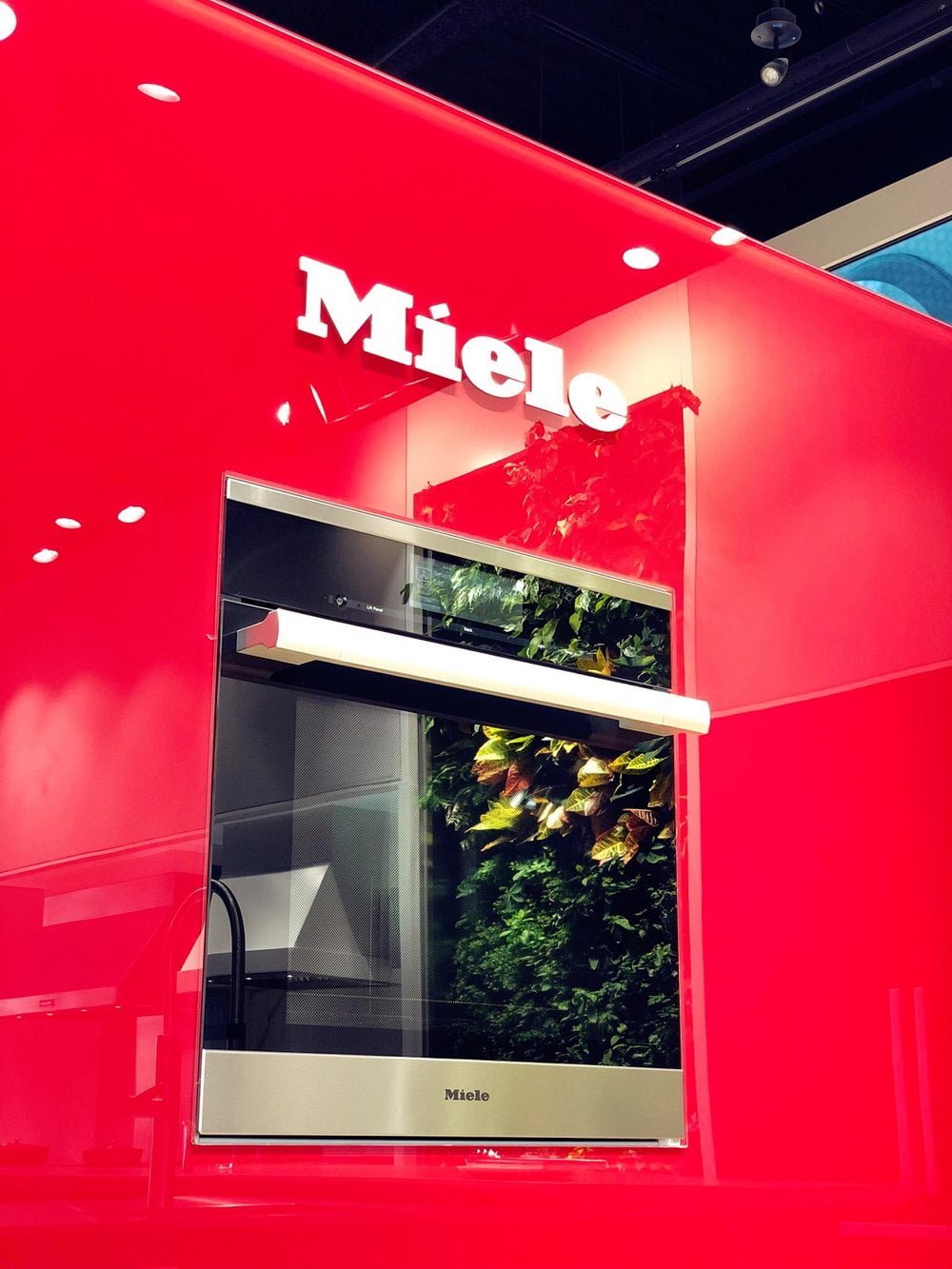 Miele Unveils First-in-the-World Flagship Prototype [Photos/Video]