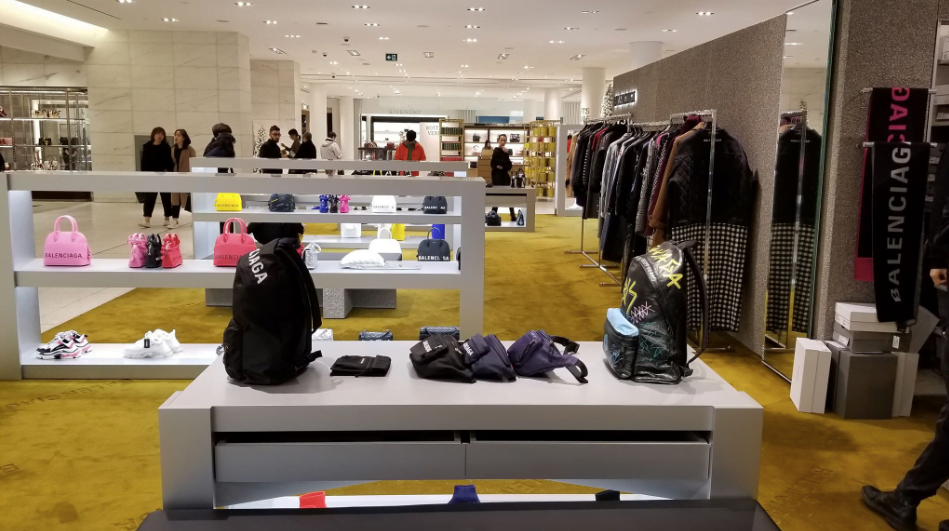 Our job today at Louis Vuitton Holt Renfrew Toronto! Making the whole store  shine! #enjoyhousecleaning #simplifyyourlife #storecleaning  #louisvuitton, By ENJOY HOUSE CLEANING
