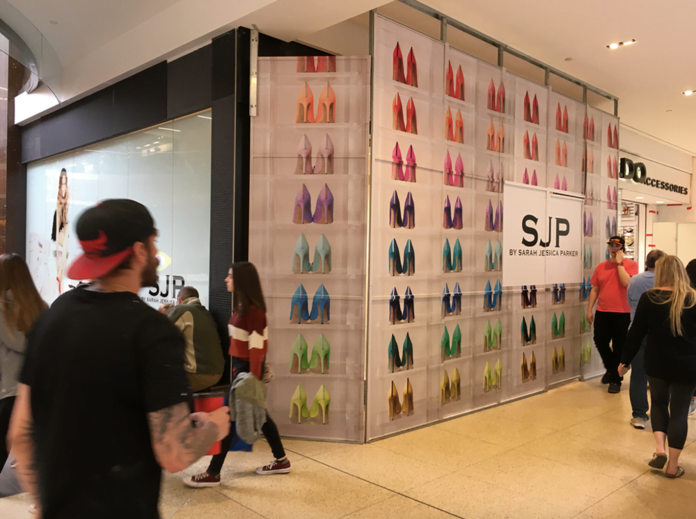 Sarah Jessica Parker to Open 1st Storefront in Canada for Popular SJP Shoe  Line