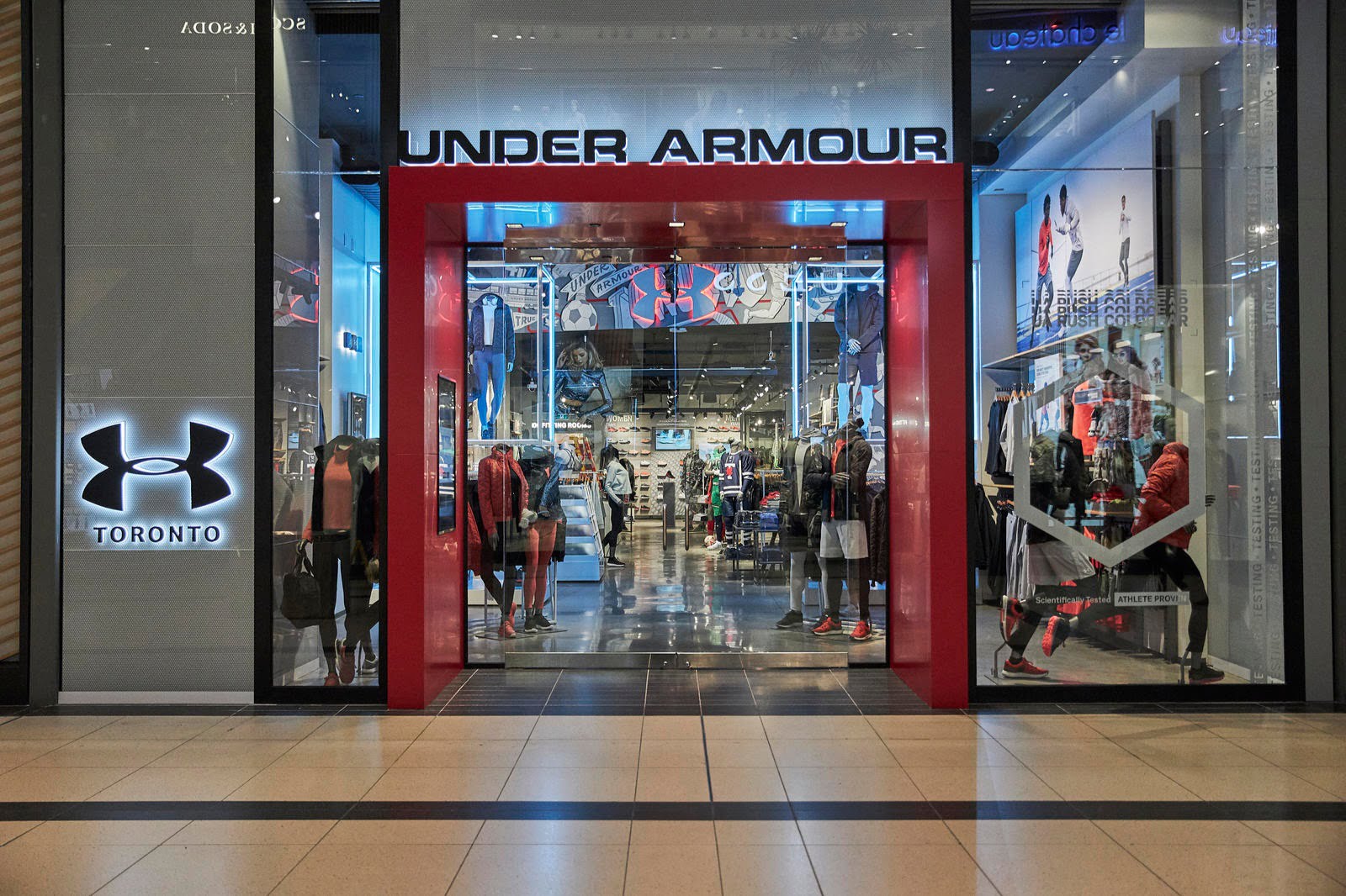 Identificeren onderwijzen merknaam Sportswear Brand 'Under Armour' Launches Canadian Store Expansion with 1st  Location [Photos]