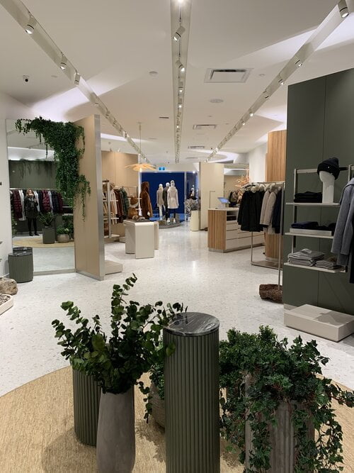 Canadian Fashion Brand 'SOIA & KYO' Opens 1st Permanent Storefront as ...