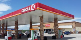 Alimentation Couche-Tard Inc. sees Q2 same-store sales growth