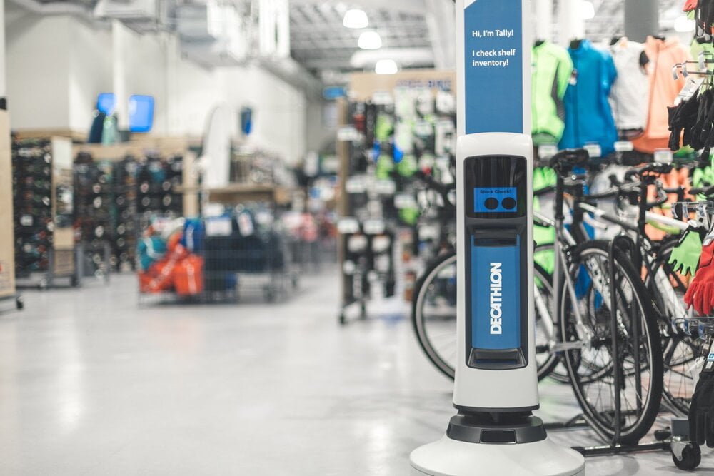 Apple owns the checkout at Decathlon's sporting goods store - RetailWire