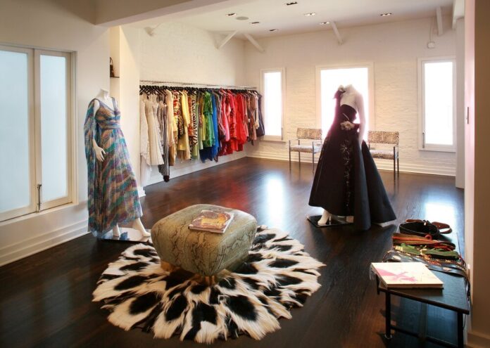 LOUIS VUITTON - Shop vintage and pre-owned luxury fashion designer