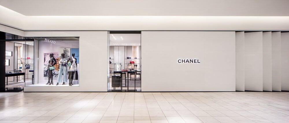 T-shirt Chanel - 121 Brand Shop
