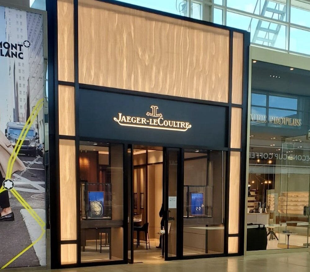 Brief Jaeger LeCoultre Opens 1st Corporate Store in Canada