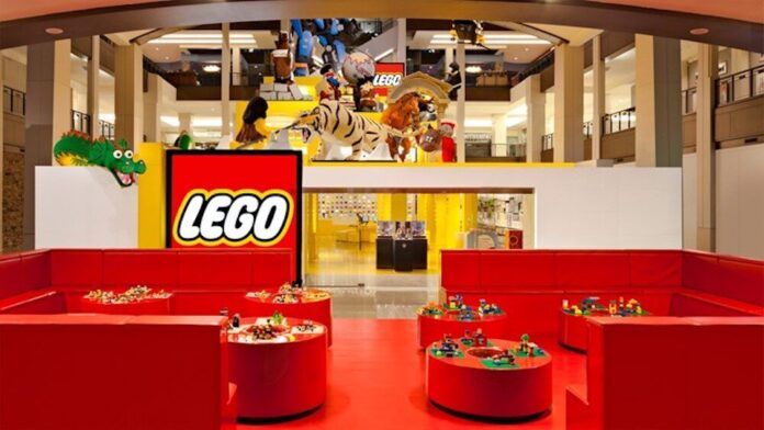 Optimistisk overskud karton LEGO to Open Experiential Retail Space at West Edmonton Mall this Fall