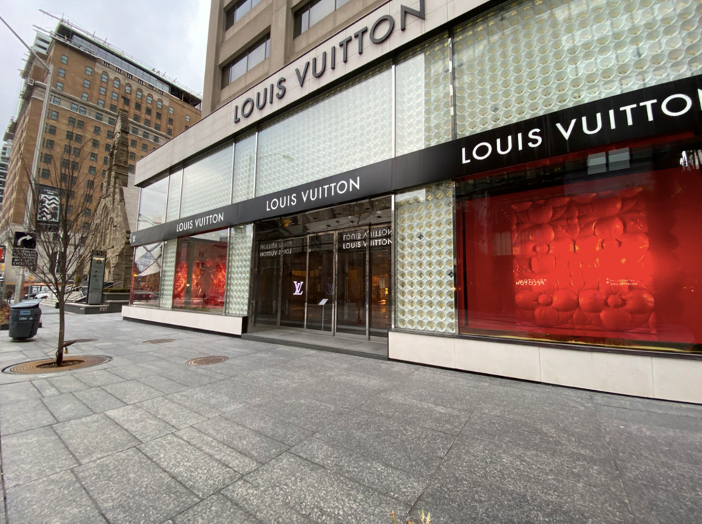 Louis Vuitton Toronto opening hours, 150 Bloor Street West