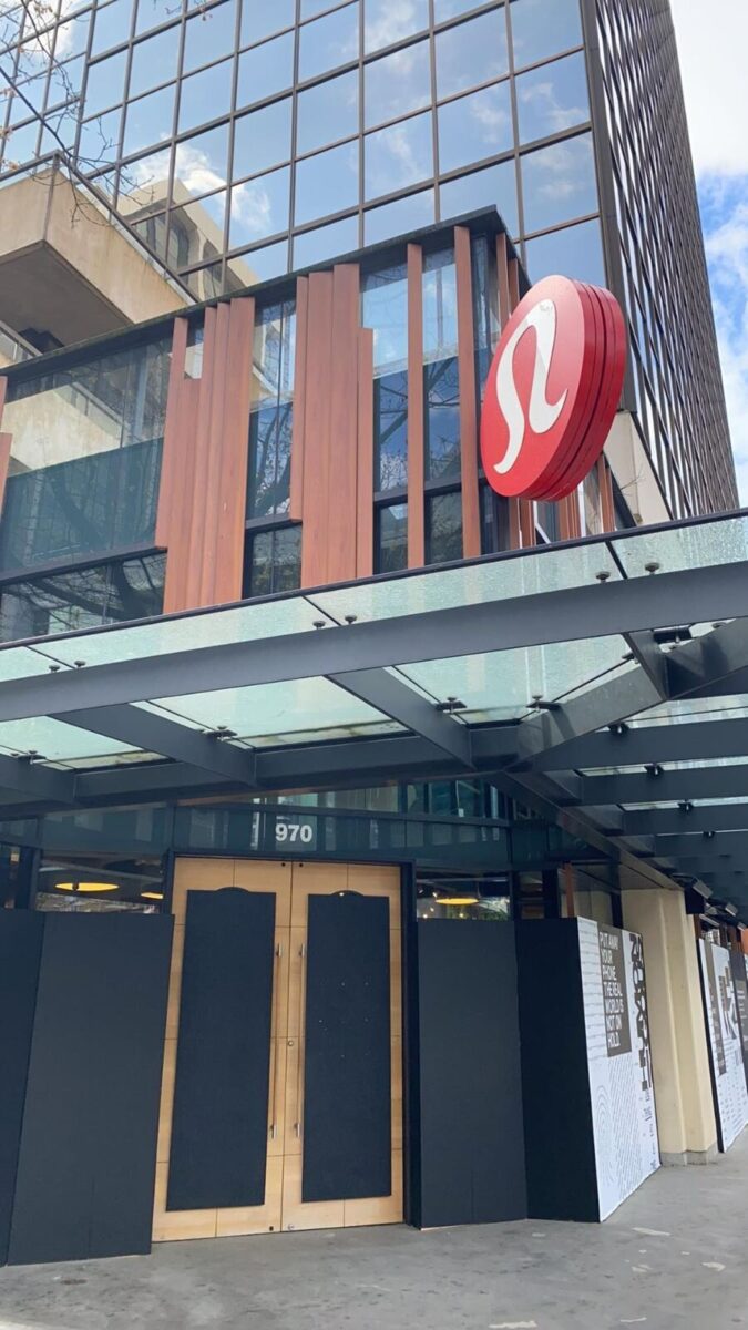 Club Monaco's flagship Vancouver store closes