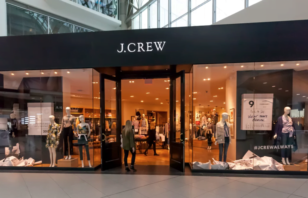 Exterior of previous J. Crew store in the CF Toronto Eaton Centre. Photo: Retail Insider