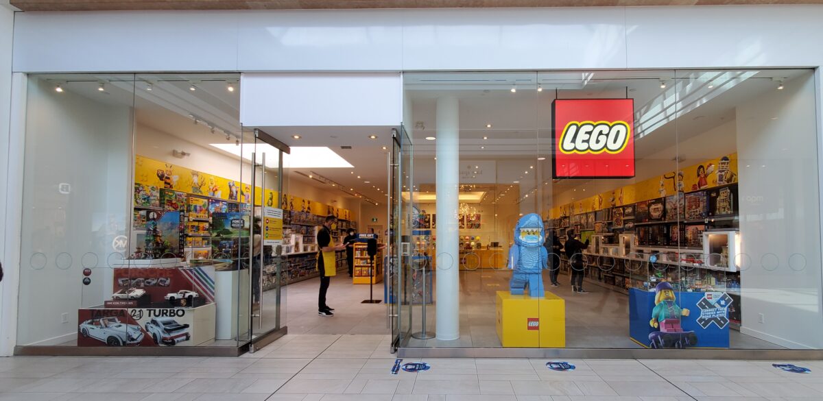 Lego at CF Richmond Centre.