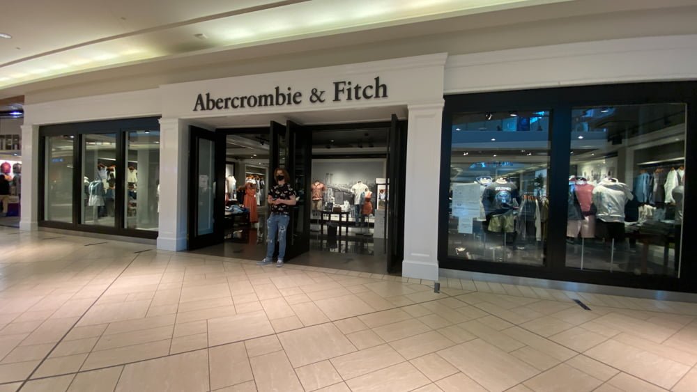 Abercrombie & Fitch on lower level in CF Chinook Centre