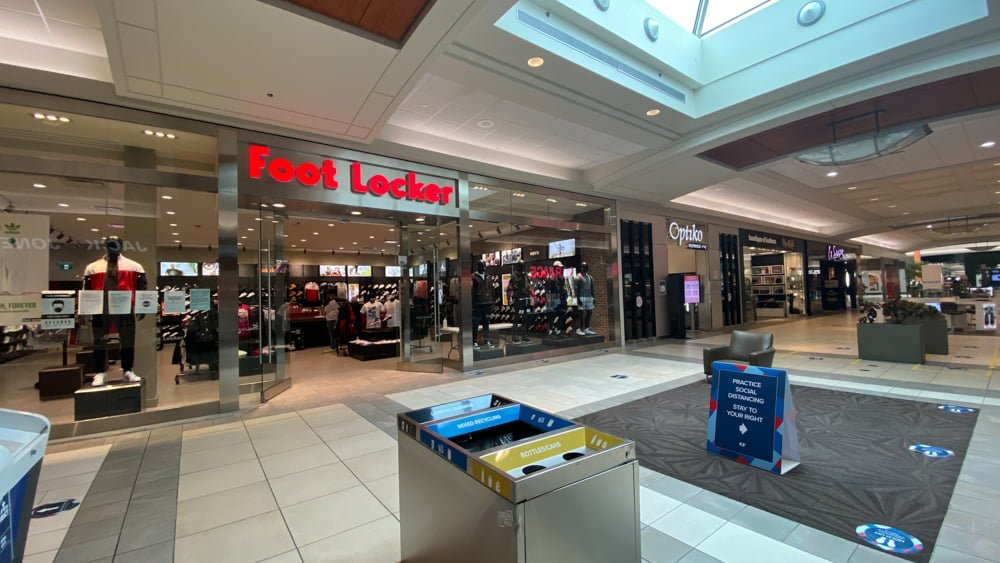 Foot Locker at CF Market Mall
