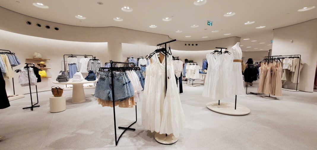 Zara Unveils Bigger and Bolder Flagship Storefront at Metropolis at ...