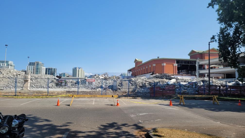 Former Sears Canada building at CF Richmond Centre being demolished (July 2021)