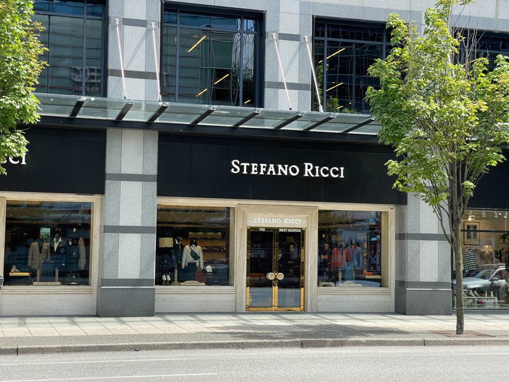 Stefano Ricci on West Georgia Street in Vancouver (June 2021)