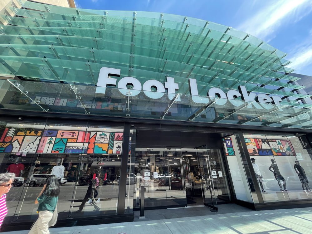 Foot Locker on Robson Street (June 2021)