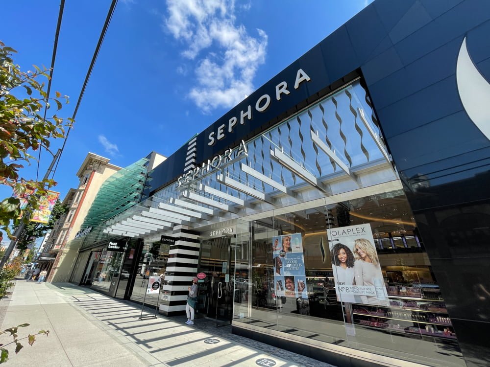 Sephora on Robson Street (June 2021).