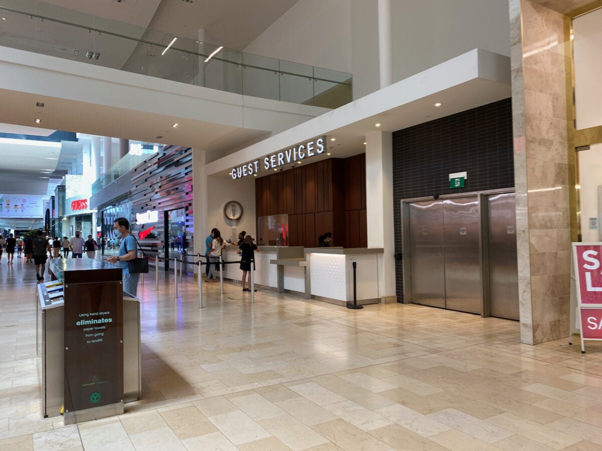 Guest Services at Yorkdale Shopping Centre