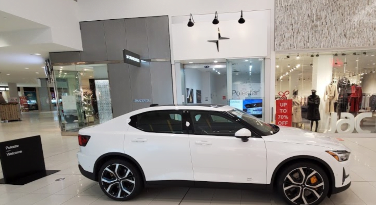Polestar location at Park Royal Shopping Centre in West Vancouver (May 2021)