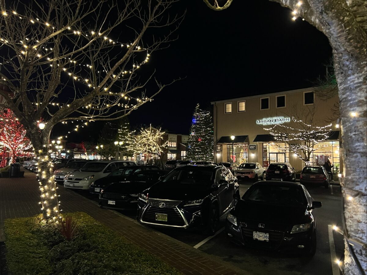 Road lit for Christmas 2021 at The Village at Park Royal in West Vancouver (December 2021). Photo: Lee Rivett. 