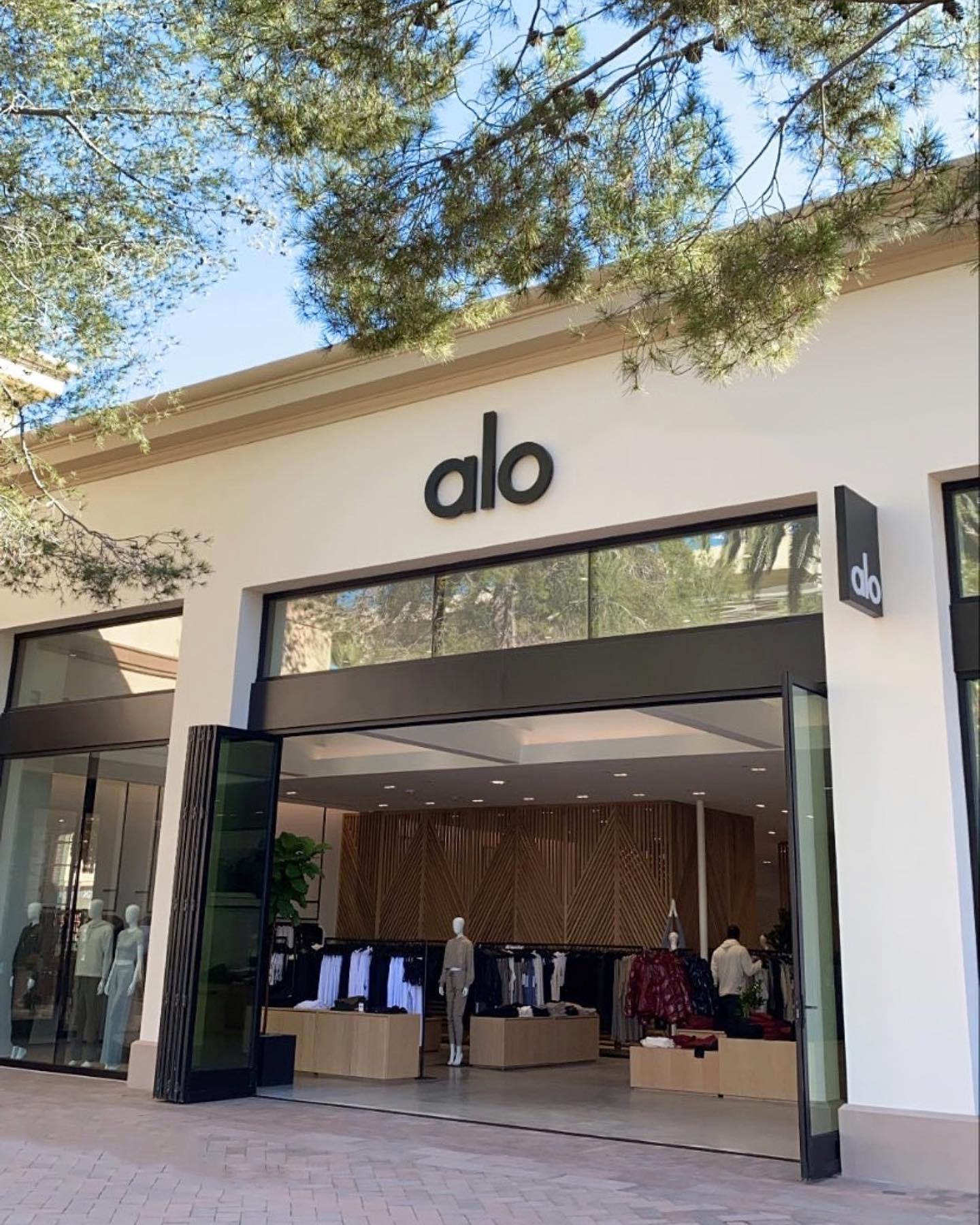 Alo Yoga Breaks into the Asian Market with First Flagship Store in