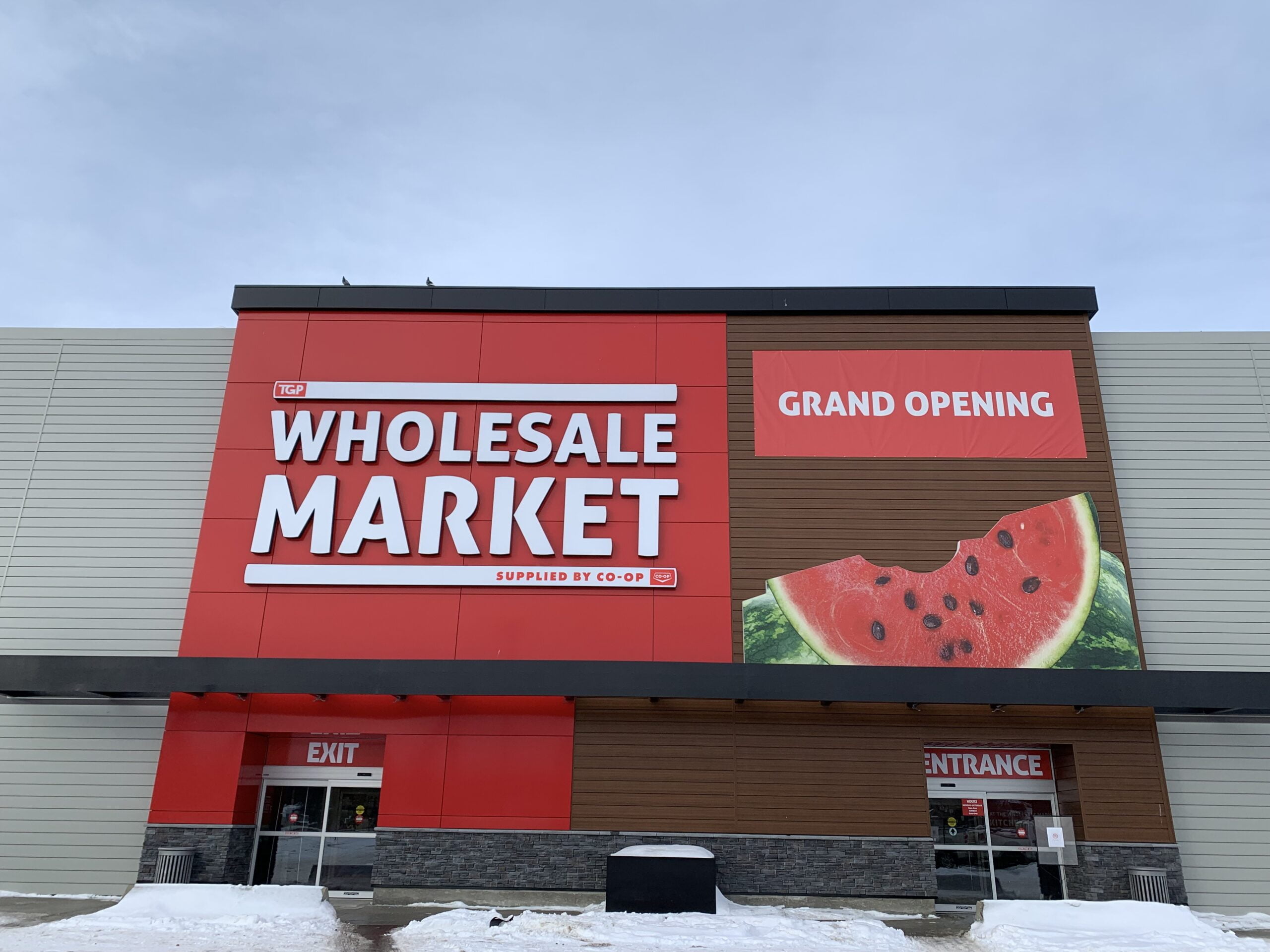 'The Grocery People' Launches New Concept Flagship 'Wholesale Market