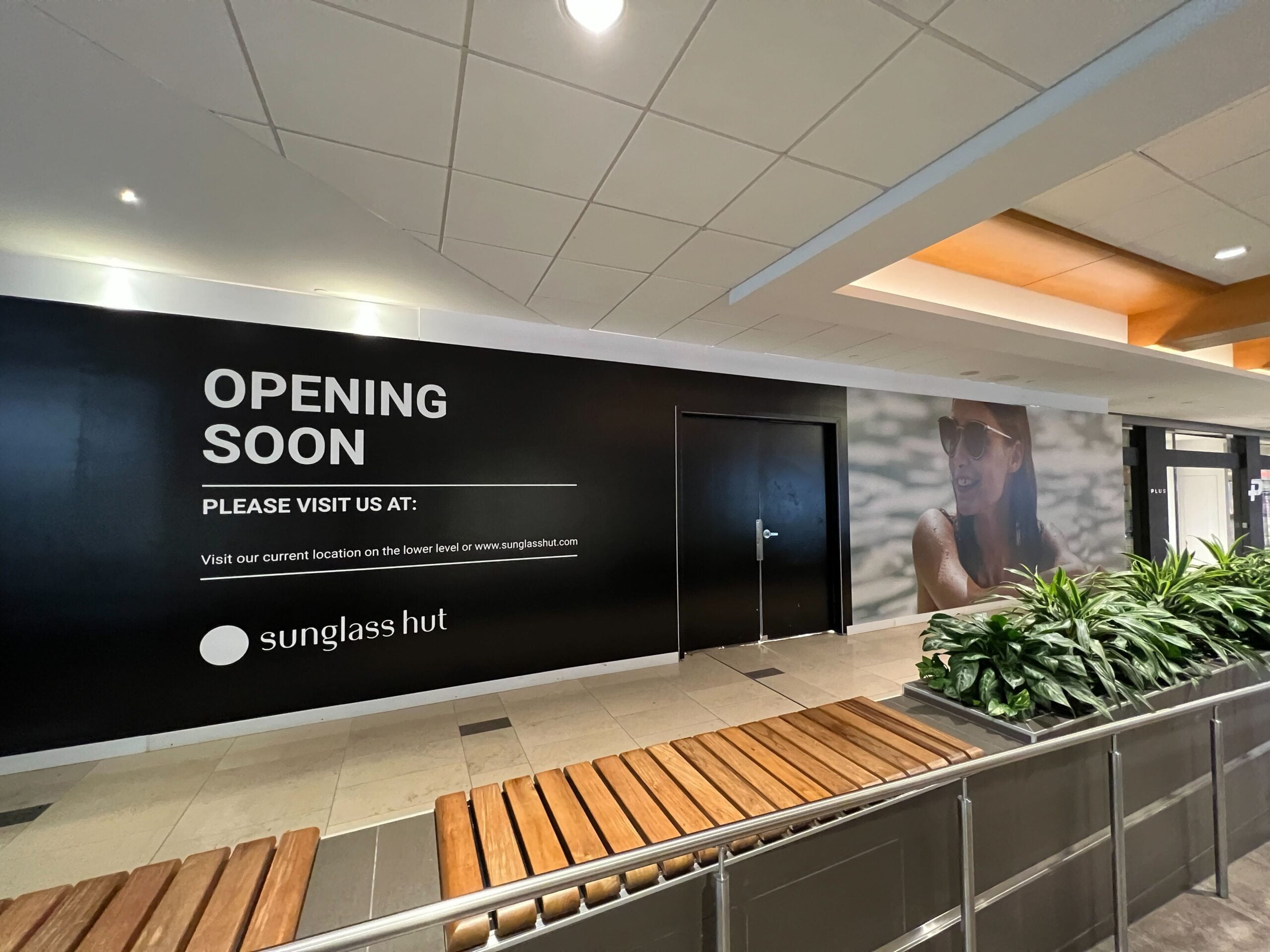 Sunglass Hut Anaheim, CA - Last Updated March 2024 - Yelp