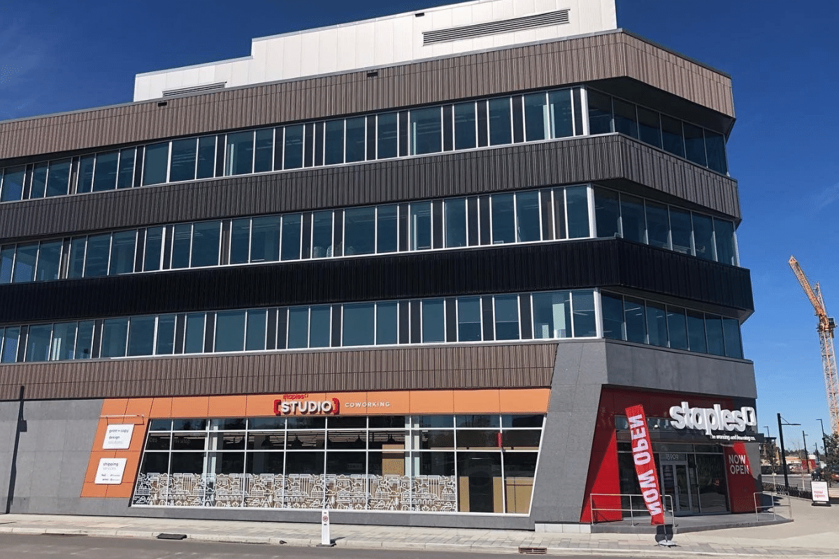Staples Canada Headquarters - Urbacon