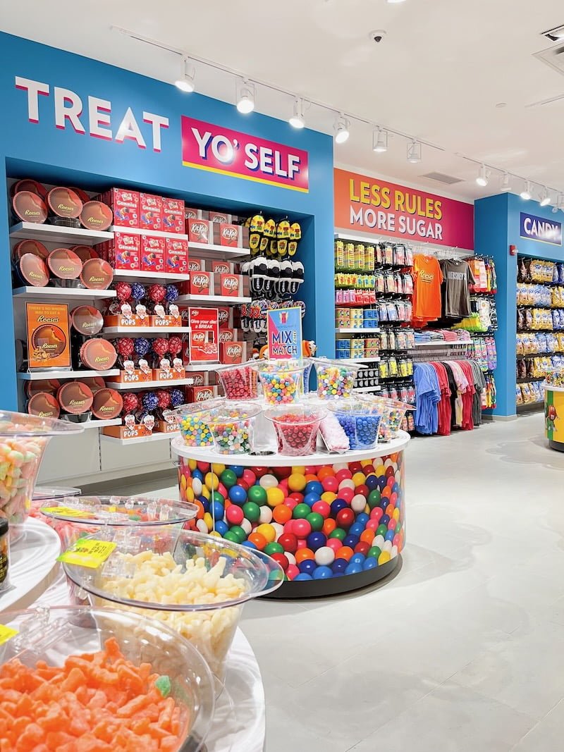 Candy Department Store Concept IT'SUGAR Expands into Canada with