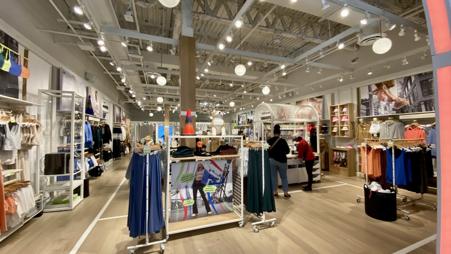 Offline by Aerie Launches in Canada with 2 Stores