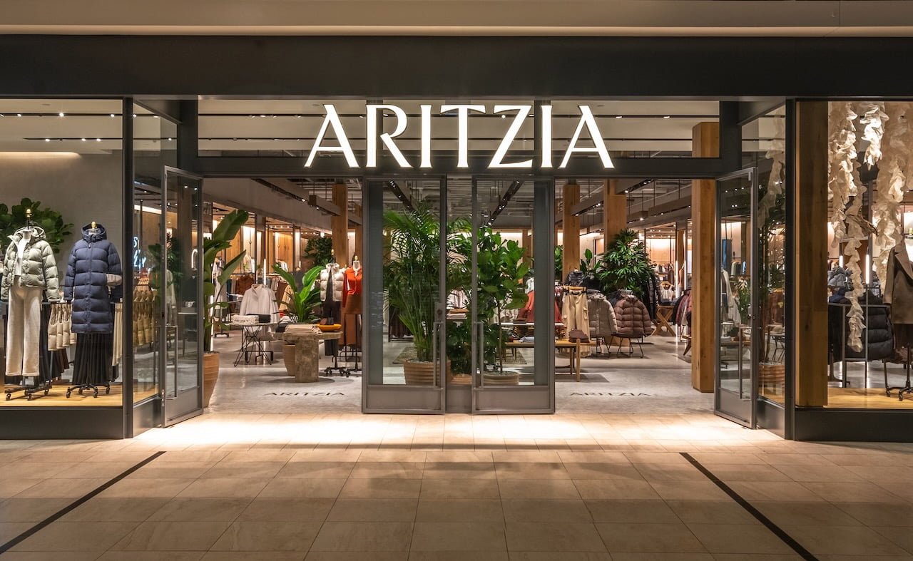 Popular women's boutique Aritzia among new stores opening inside