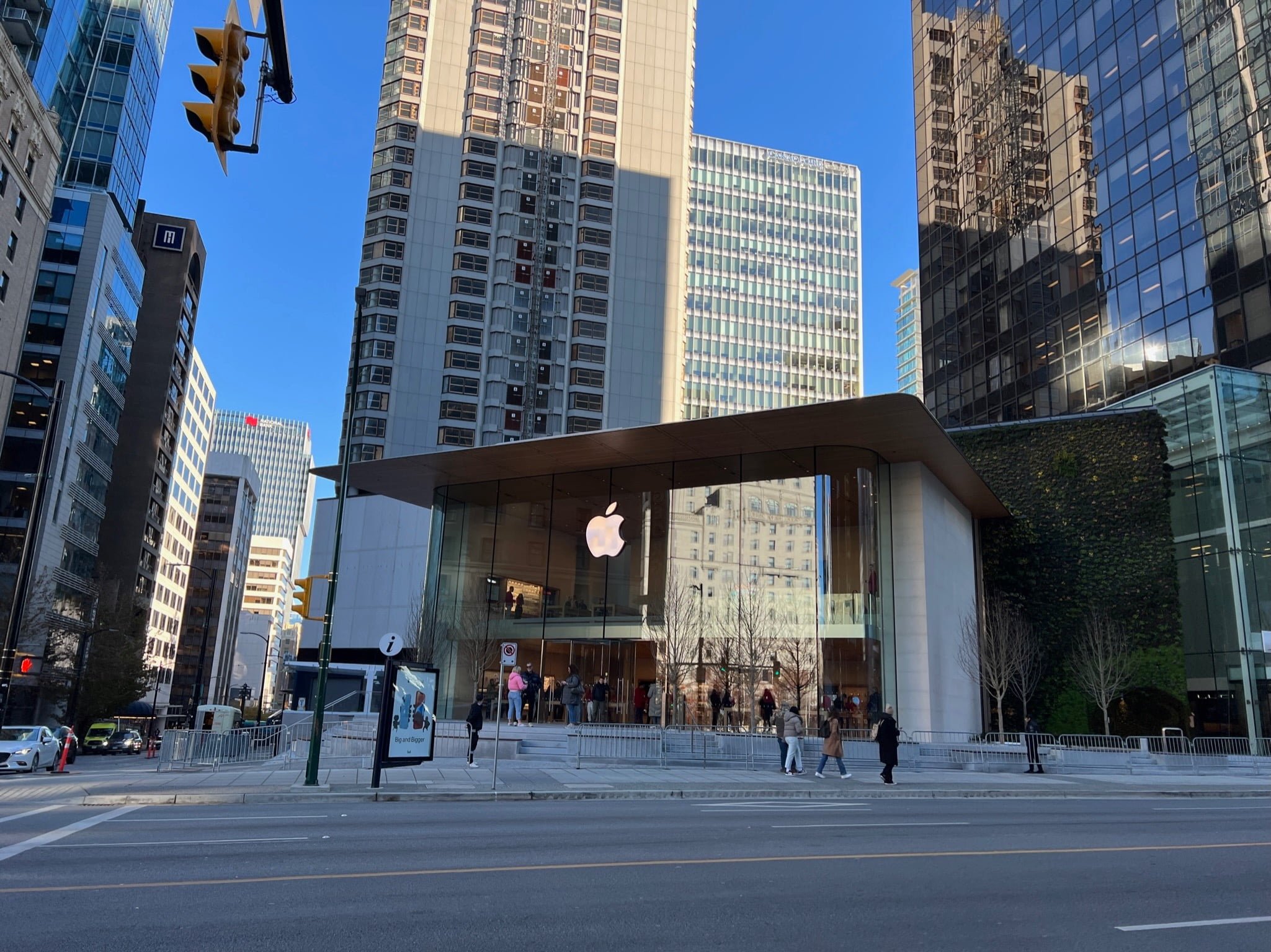 Chicago's new Apple store has a MacBook Air for a roof