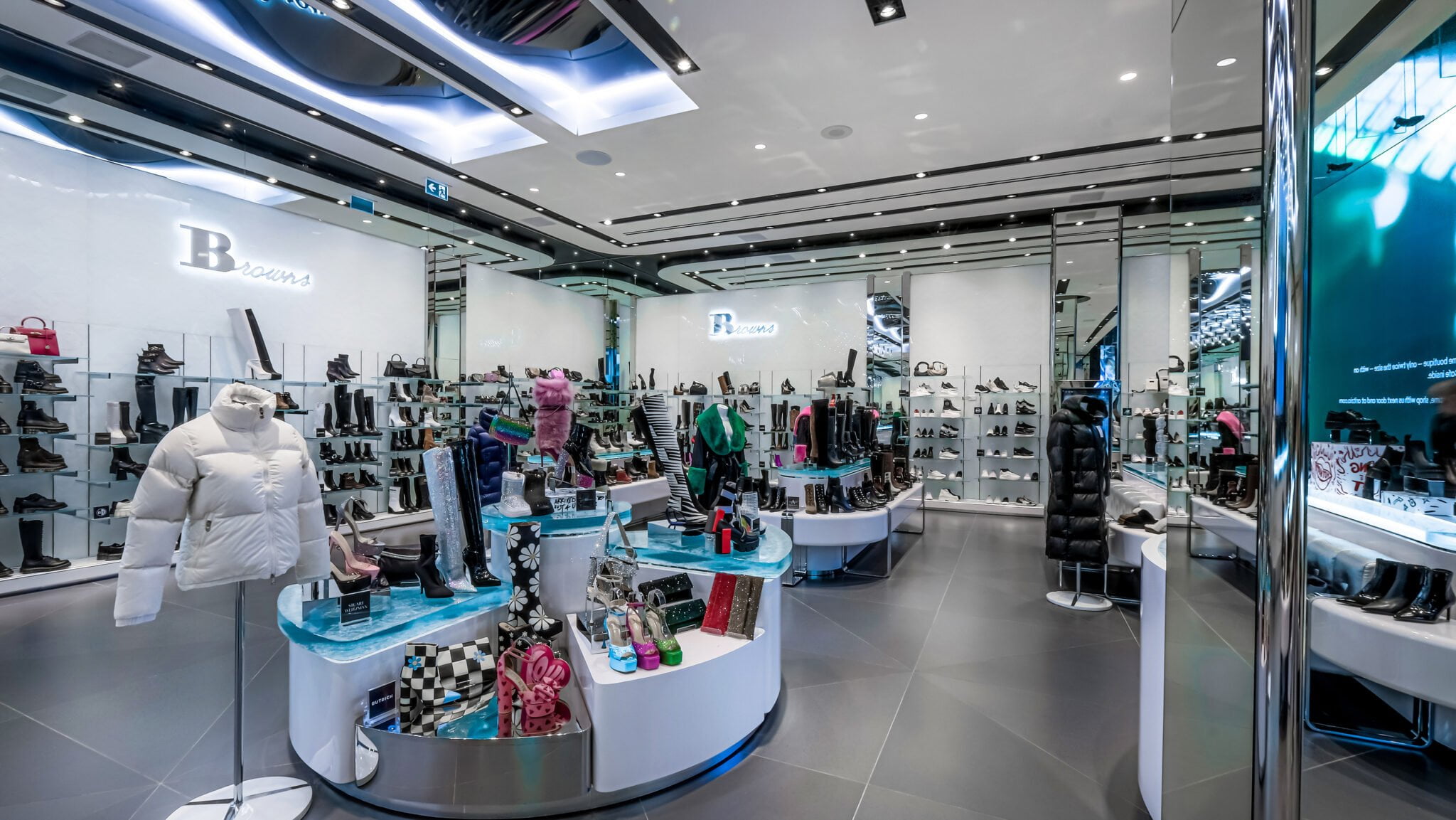 Browns Shoes Opens Impressive Flagship Store at Toronto’s Yorkdale