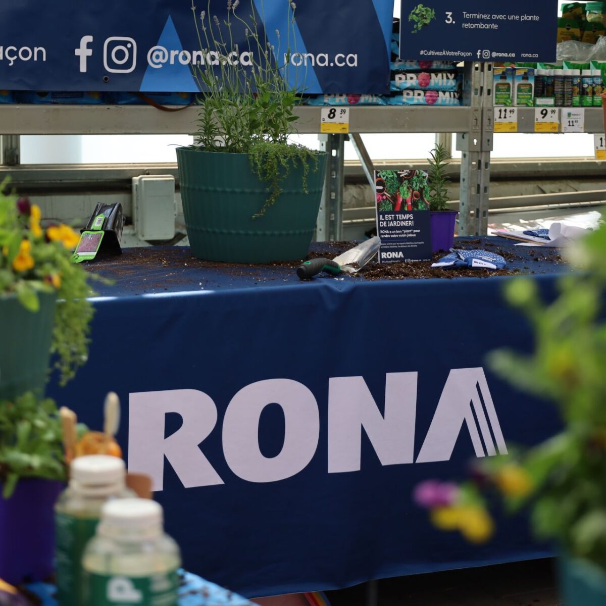 RONA Opens First UrbanStyle Store in Greater Vancouver Area, Expanding