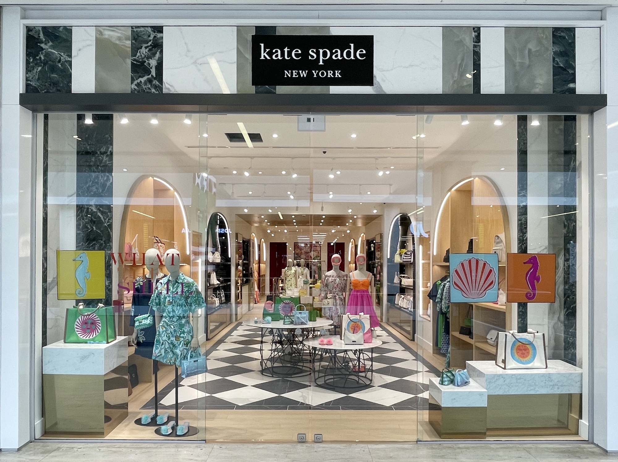 Kate Spade Launches New Store Design in New Location at West Edmonton Mall  [Photos]