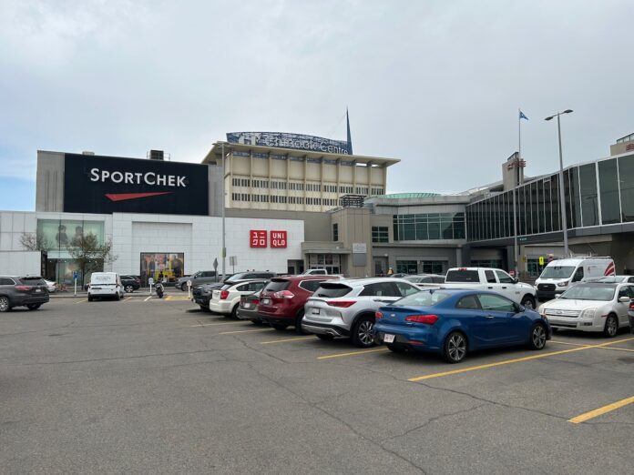 Calgary's CF Chinook Centre latest mall to get new dining hall