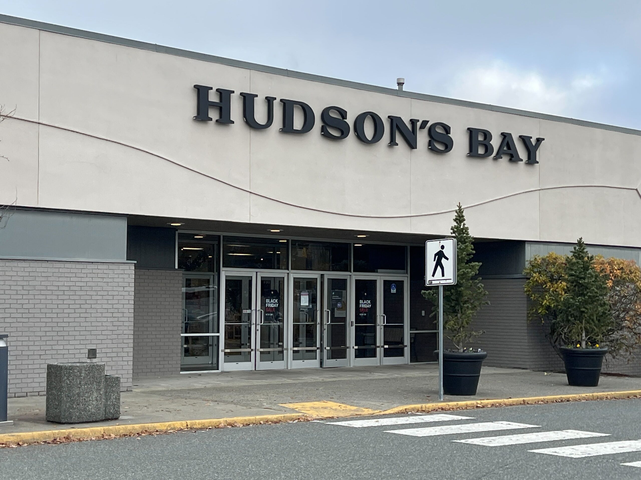 The Bay (@hudsonsbay) • Instagram photos and videos